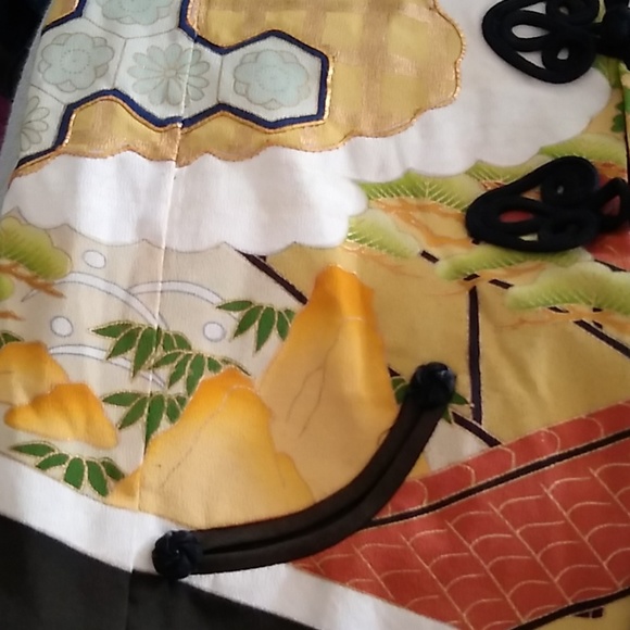 Max & Mabel frog closure kimono fabric vest,  Med - Picture 6 of 8